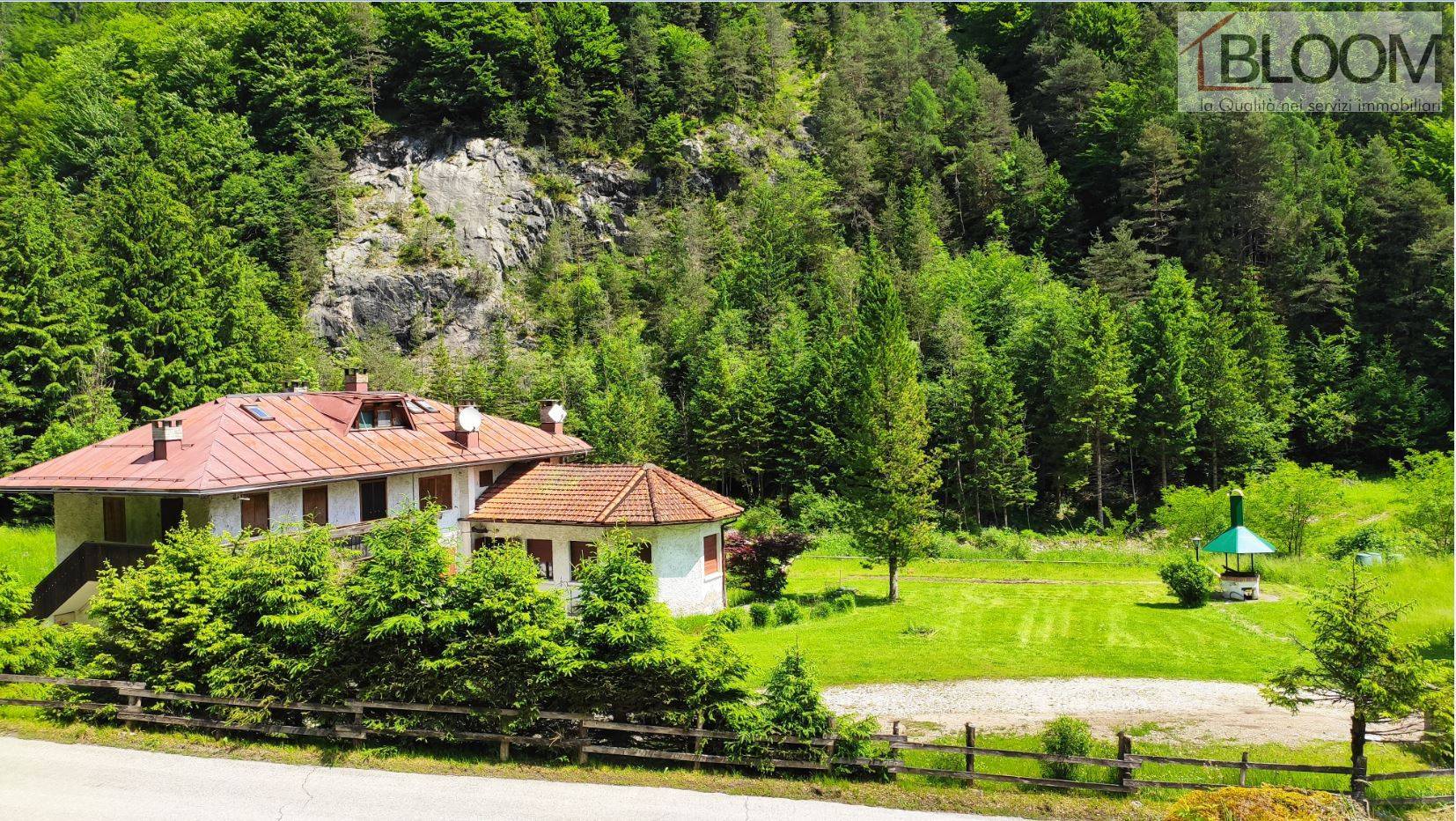 Casa indipendente con box a Calalzo di Cadore