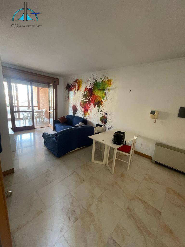 Appartamento in vendita a Roma, EUR