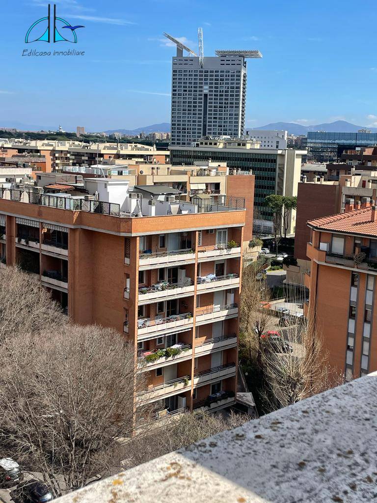 Appartamento in vendita a Roma, EUR