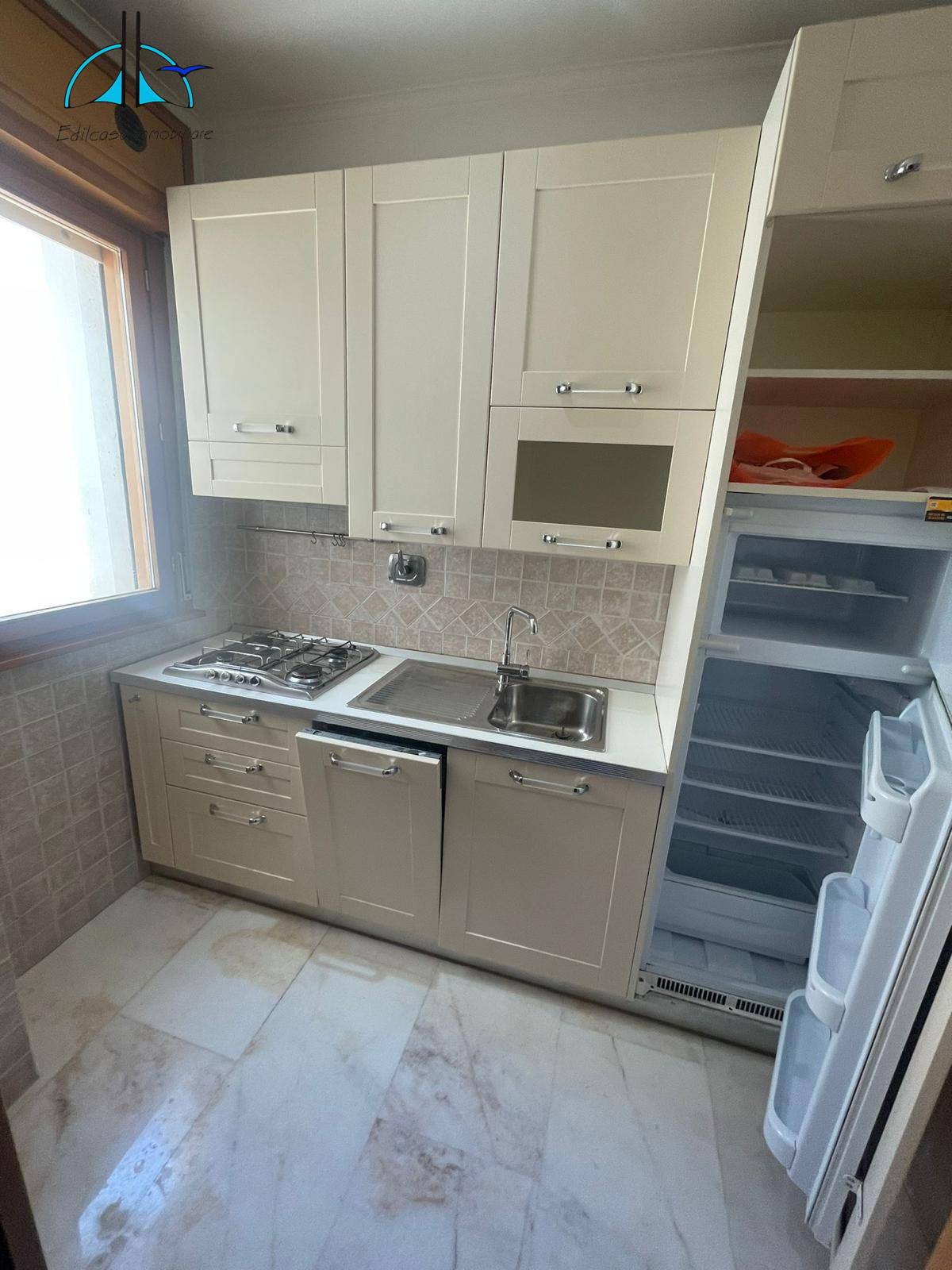 Appartamento in vendita a Roma, EUR