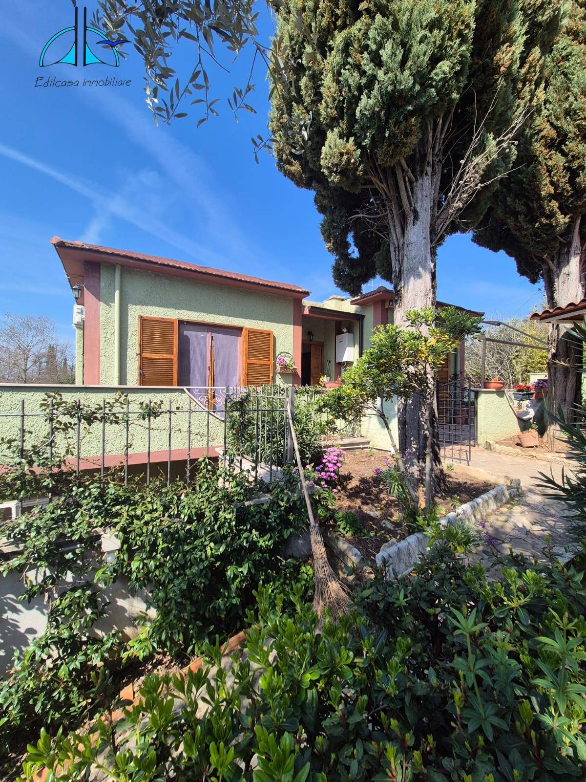 Appartamento in vendita a Fara in Sabina, Canneto