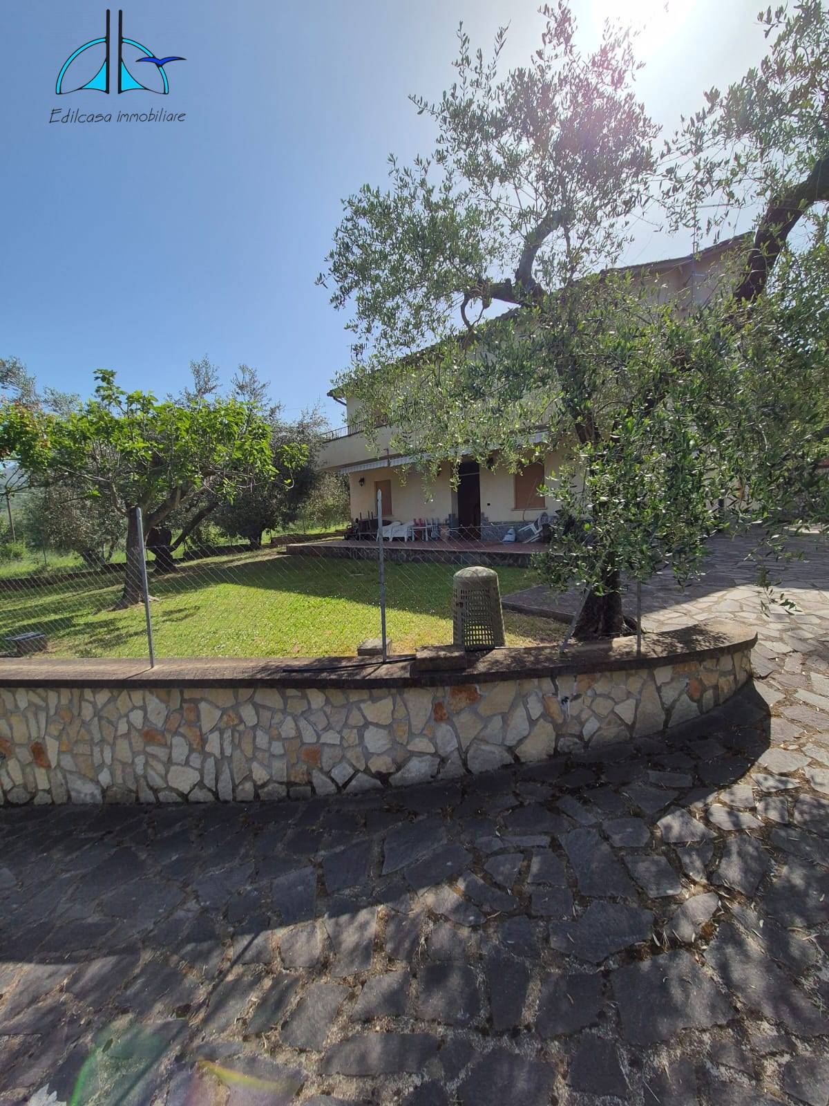 Villa in vendita a Fara in Sabina, Baccelli