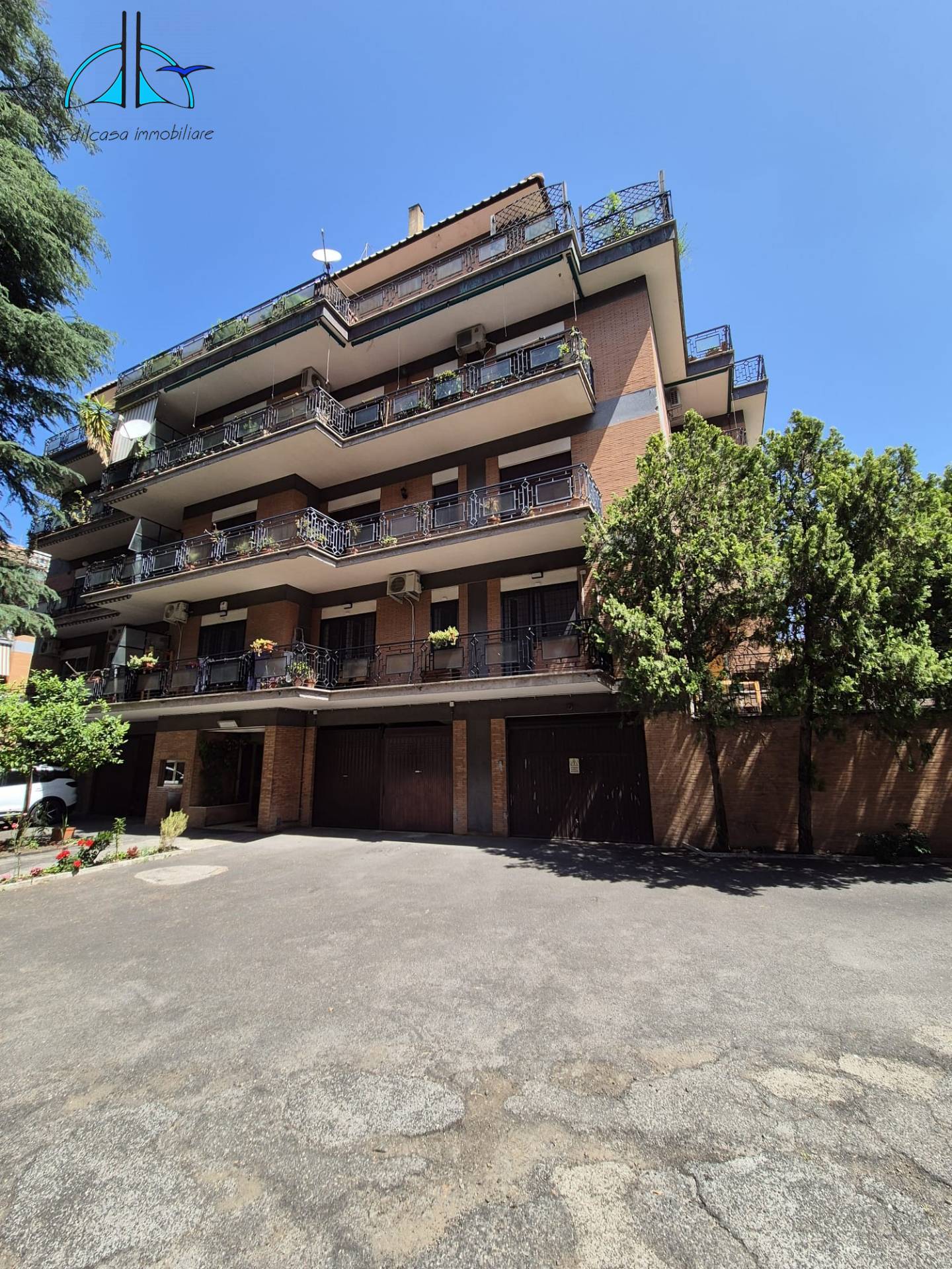 Appartamento in vendita a Roma