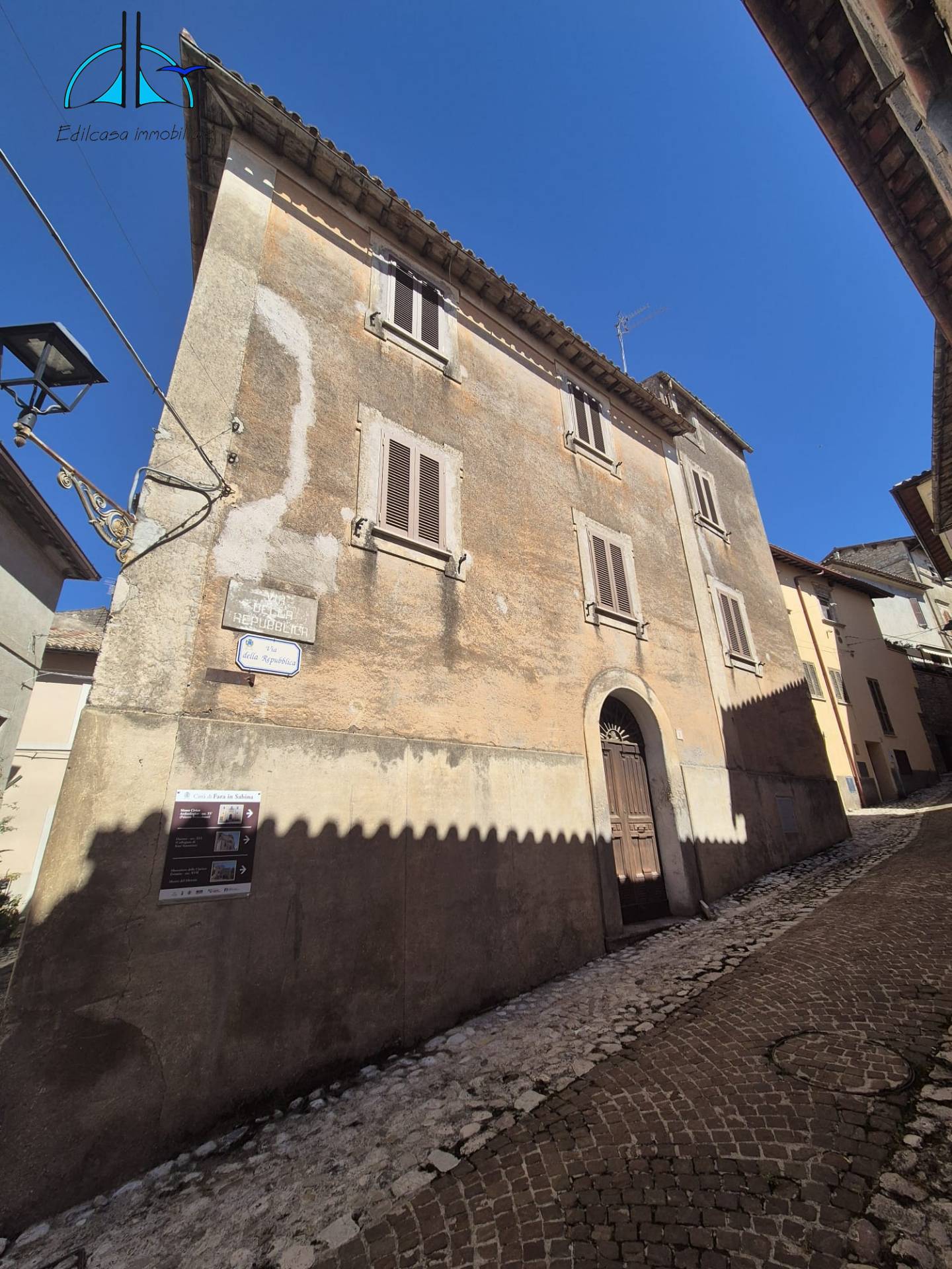 Appartamento in vendita a Fara in Sabina