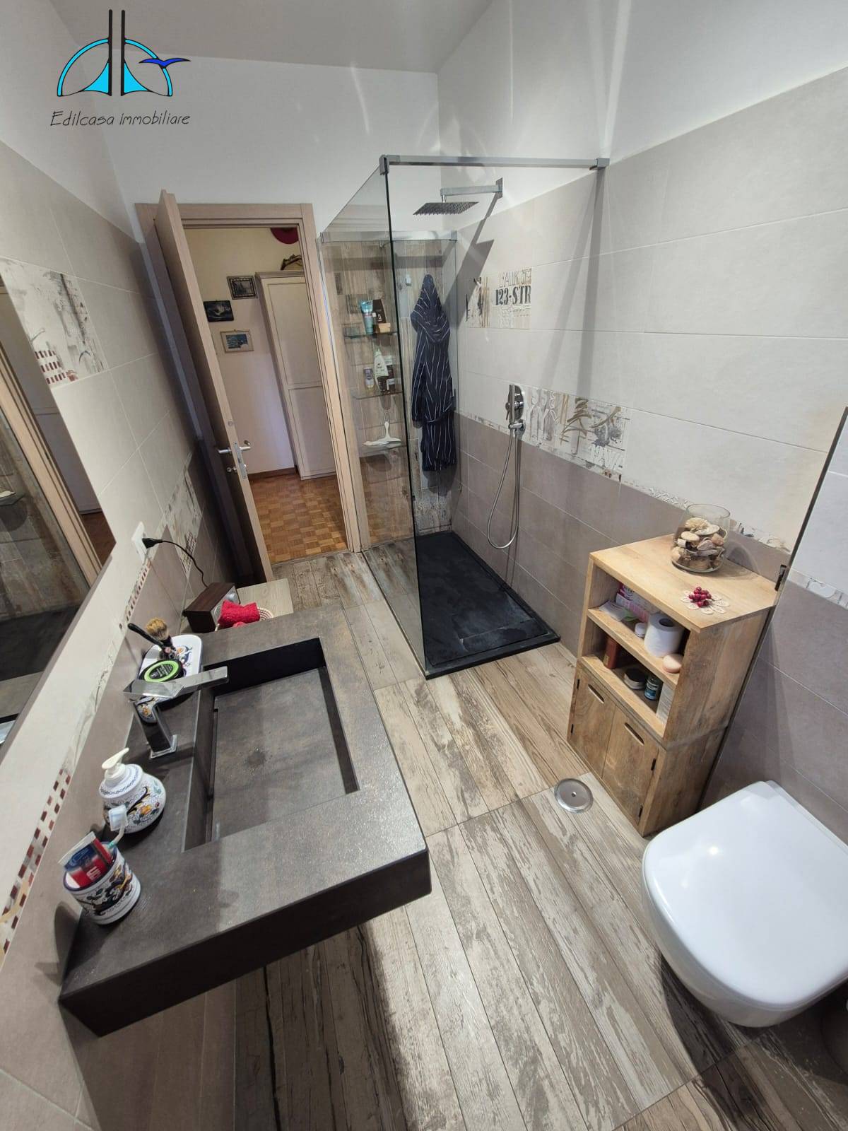 Appartamento in vendita a Roma, EUR