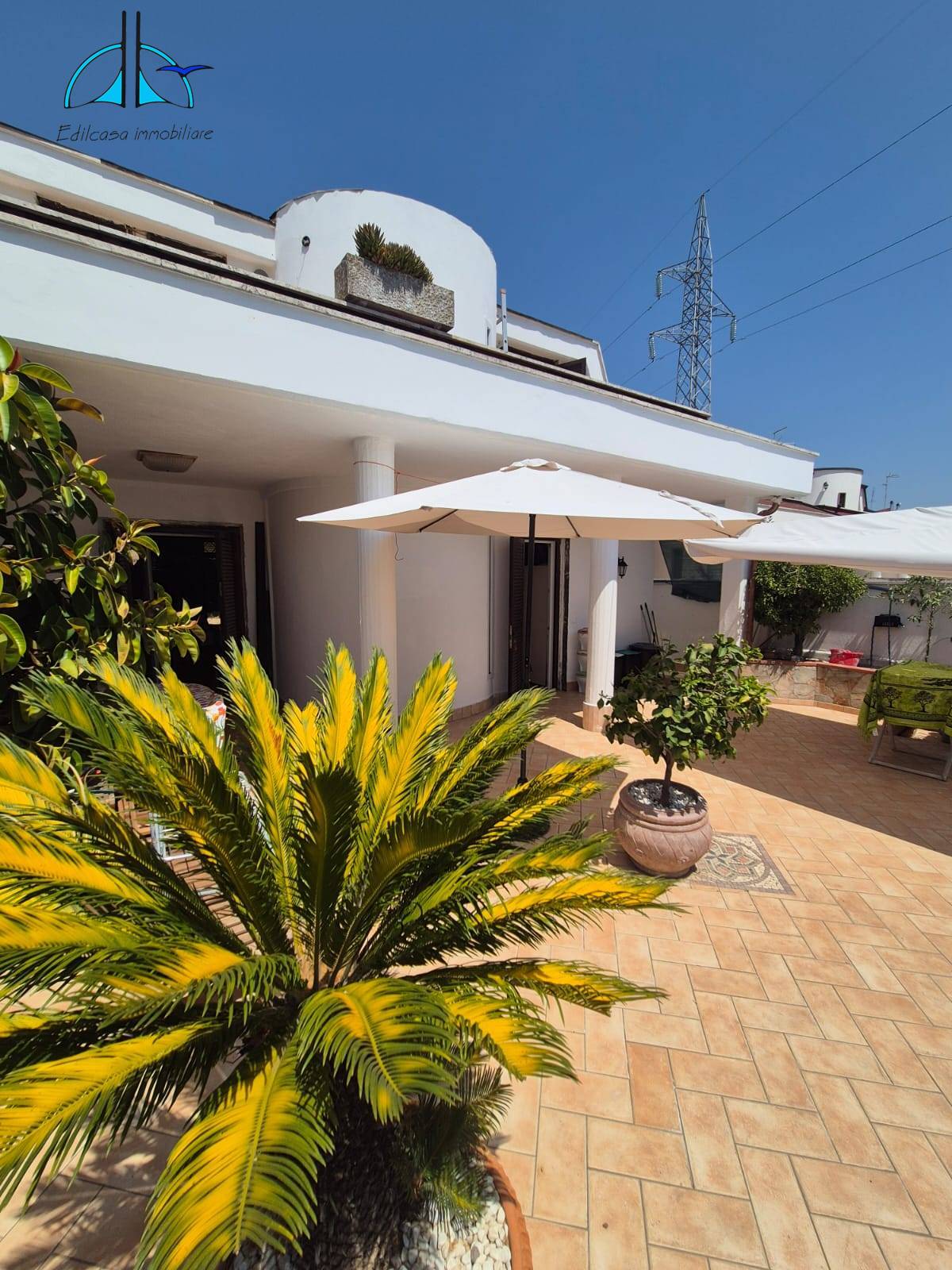 Villa in vendita a Guidonia Montecelio, Colle Verde