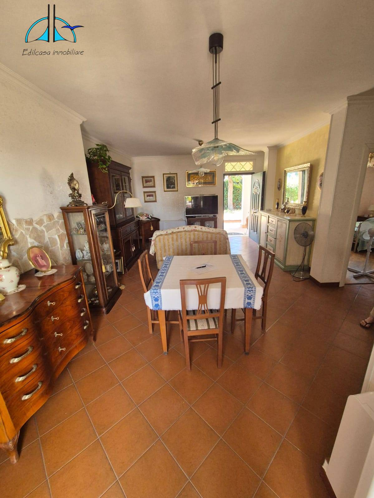 Villa in vendita a Guidonia Montecelio, Colle Verde