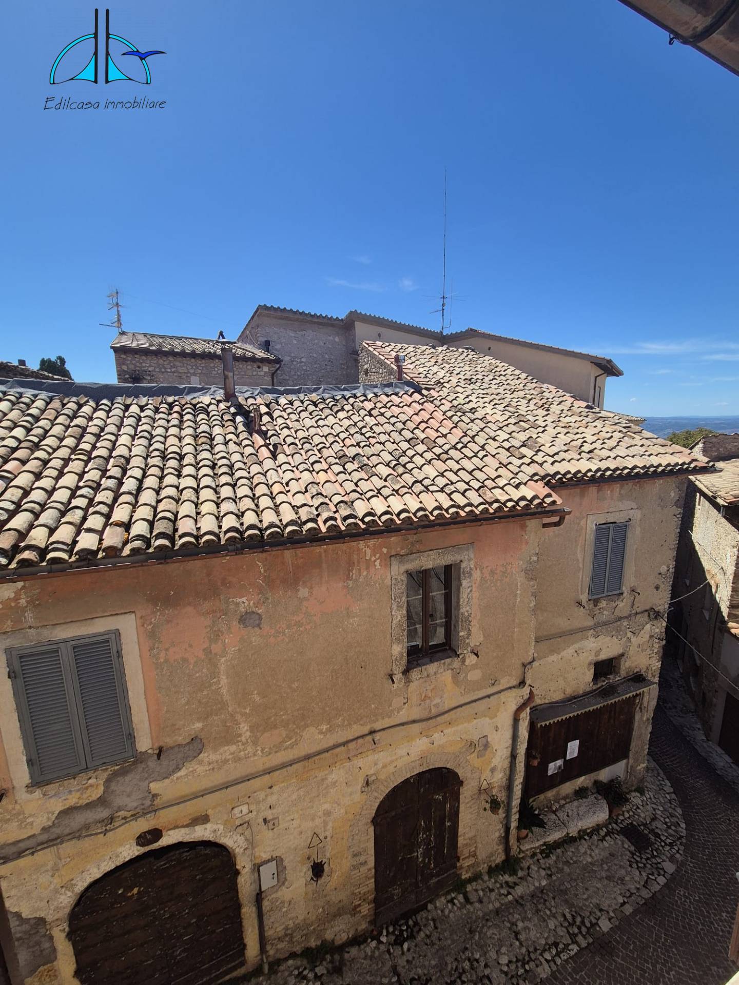 Appartamento in vendita a Fara in Sabina