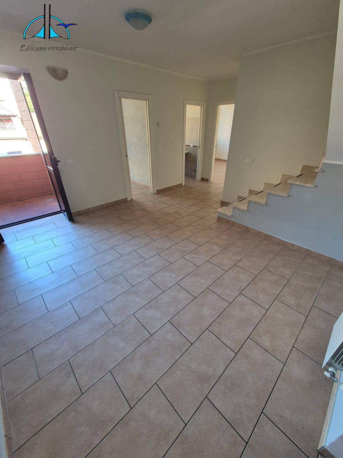 Appartamento in vendita a Fara in Sabina, Passo Corese