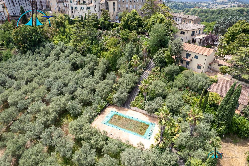 Villa in vendita a Collevecchio