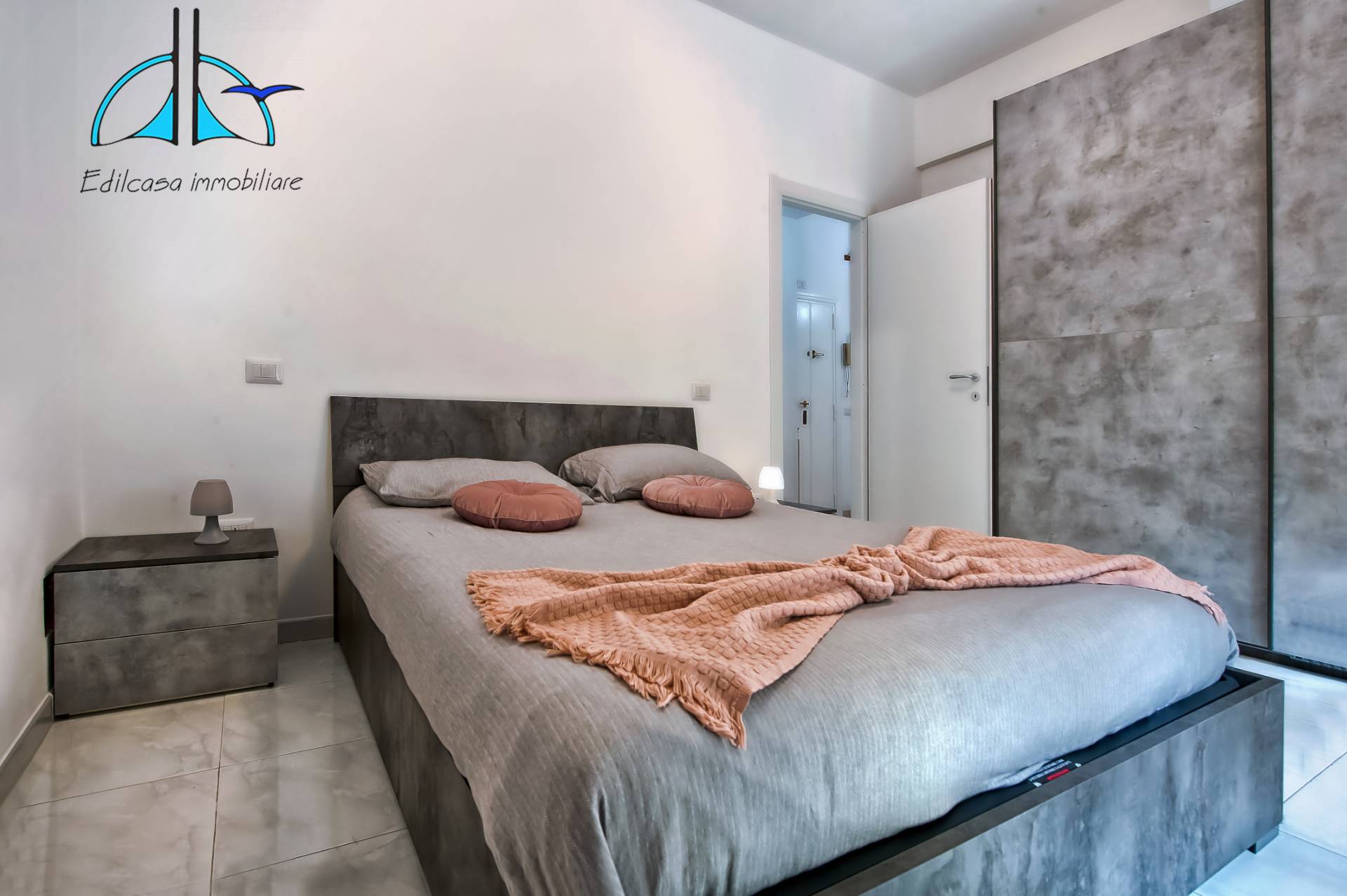 Appartamento in vendita a Roma, Trastevere