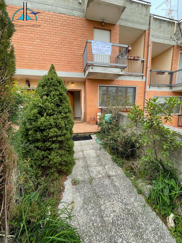 Villette a schiera in vendita a Nerola