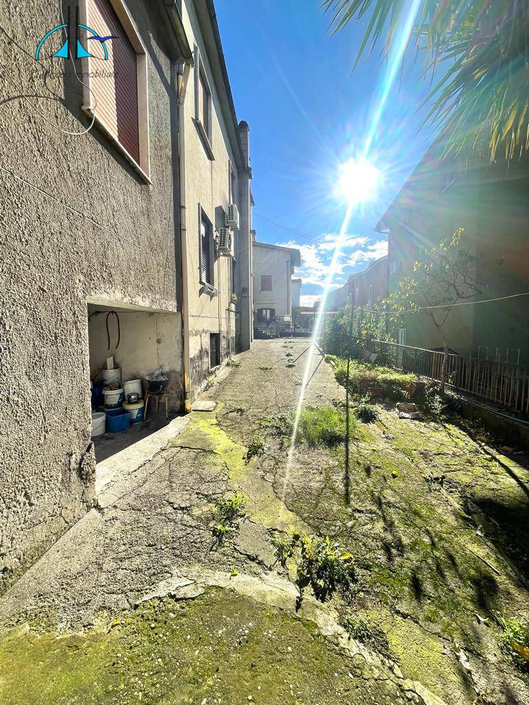 Appartamento in vendita a Fara in Sabina, Passo Corese