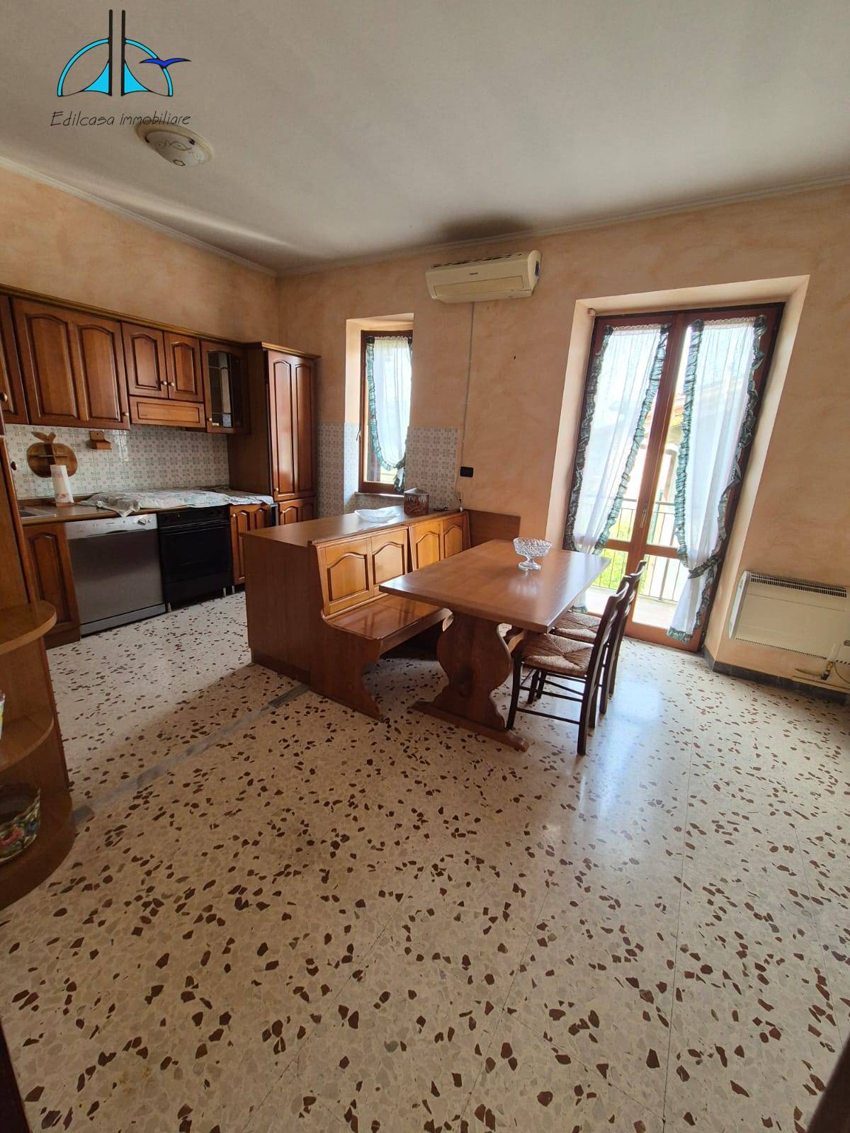 Appartamento in vendita a Fara in Sabina, Talocci