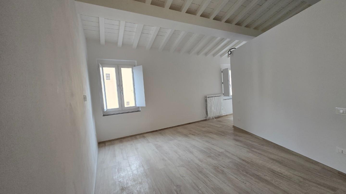 Casa indipendente con terrazzo a Calci