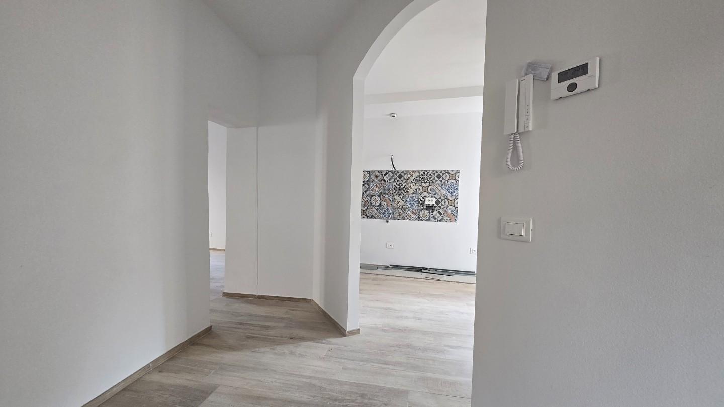 Casa indipendente con terrazzo a Calci