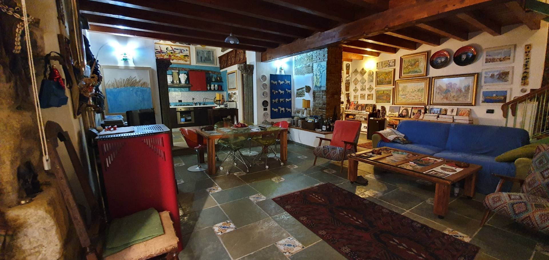 Casa Indipendente in vendita a Sciacca, Centro Storico