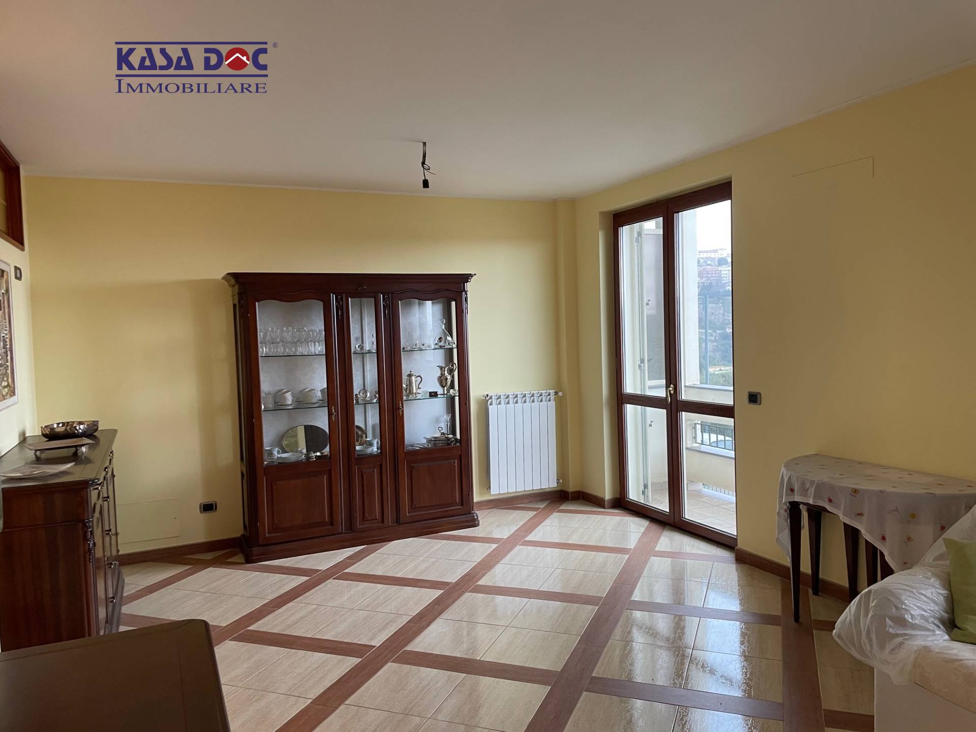 Villa in vendita a Catanzaro, Viale De Filippis