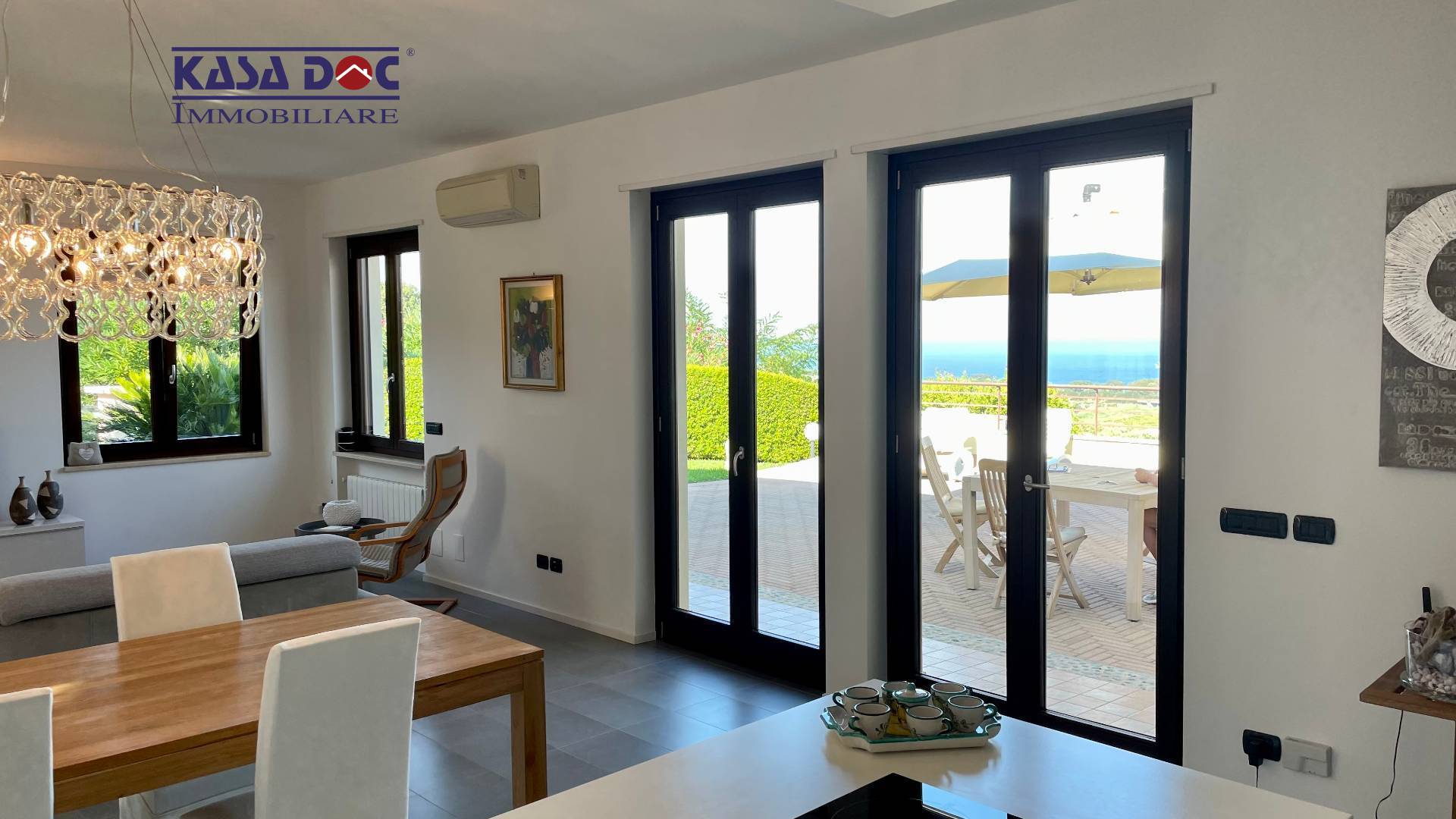 Villa in vendita a Montepaone, Zona Calaghena