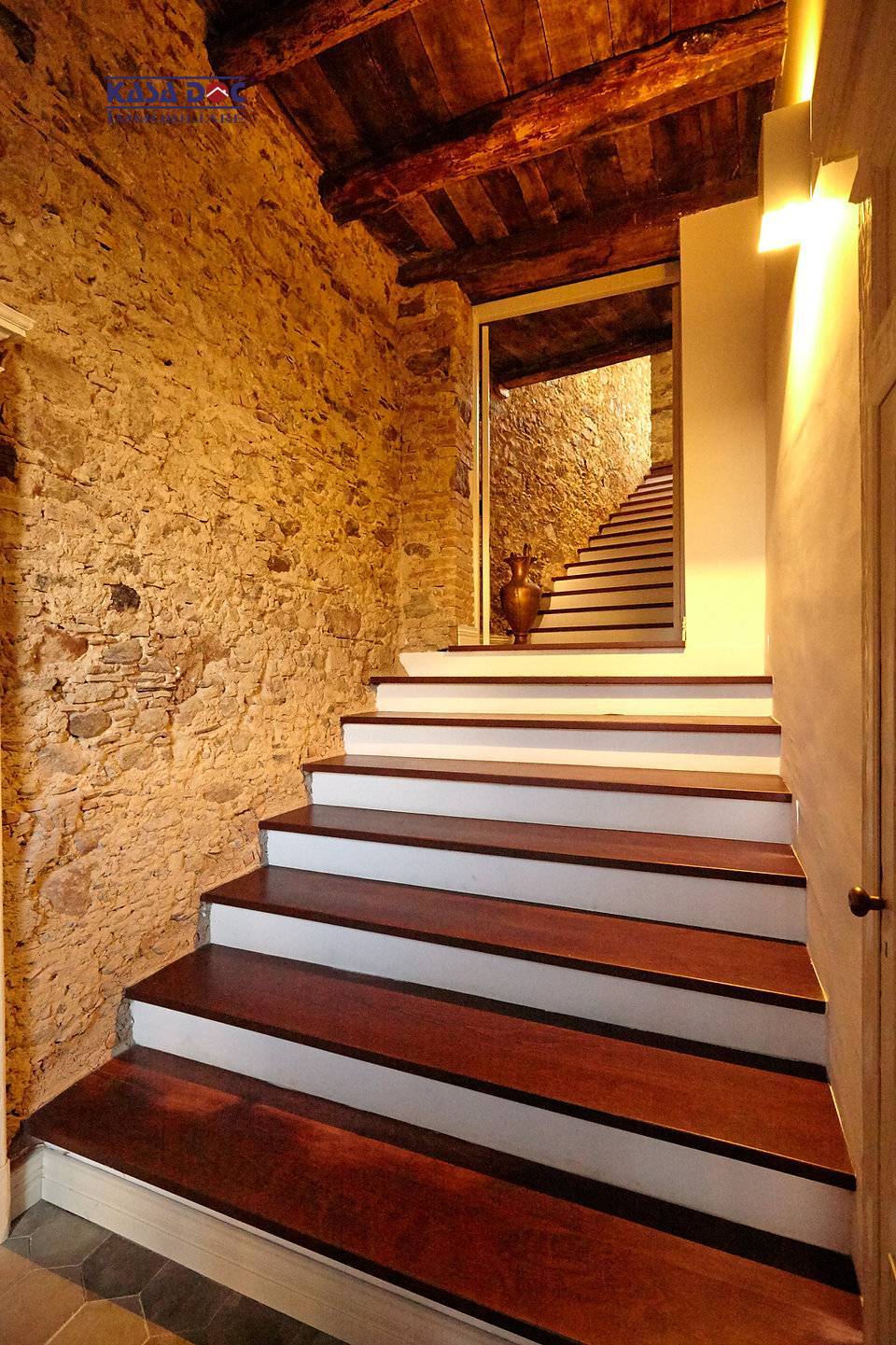 Appartamento in vendita a Amaroni, Centro