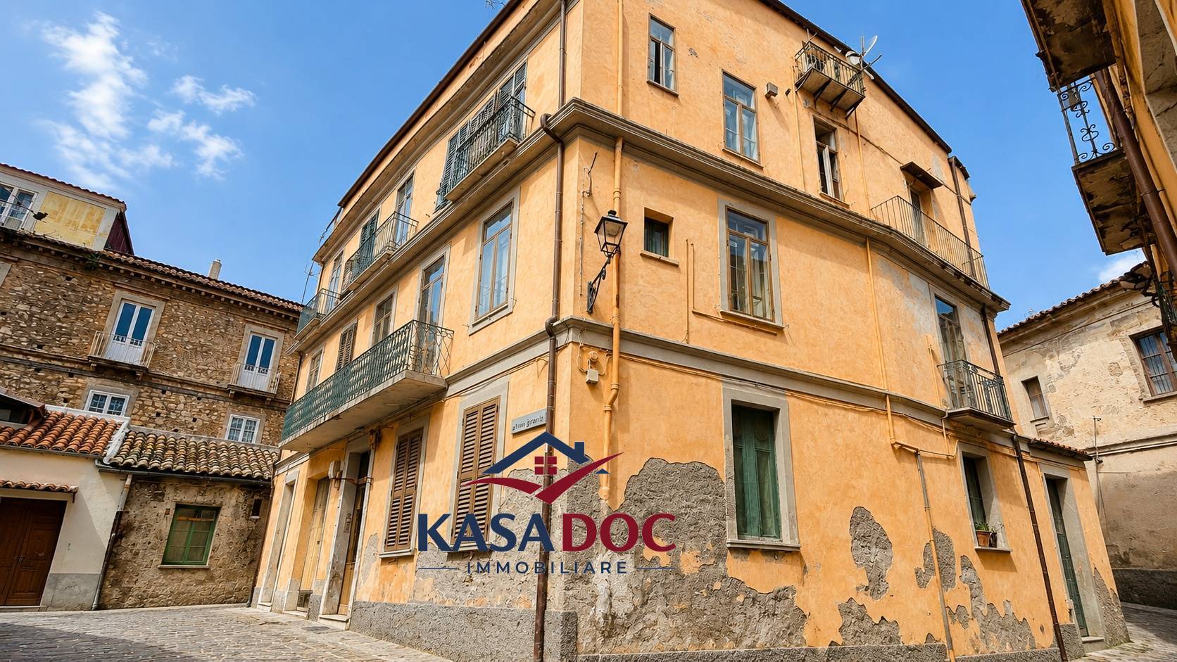Stabile in vendita a Catanzaro, CATANZARO CENTRO