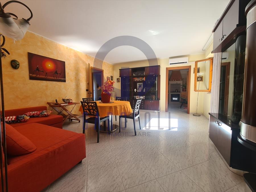 Trilocale con box in via vecchia corato 115, Bisceglie