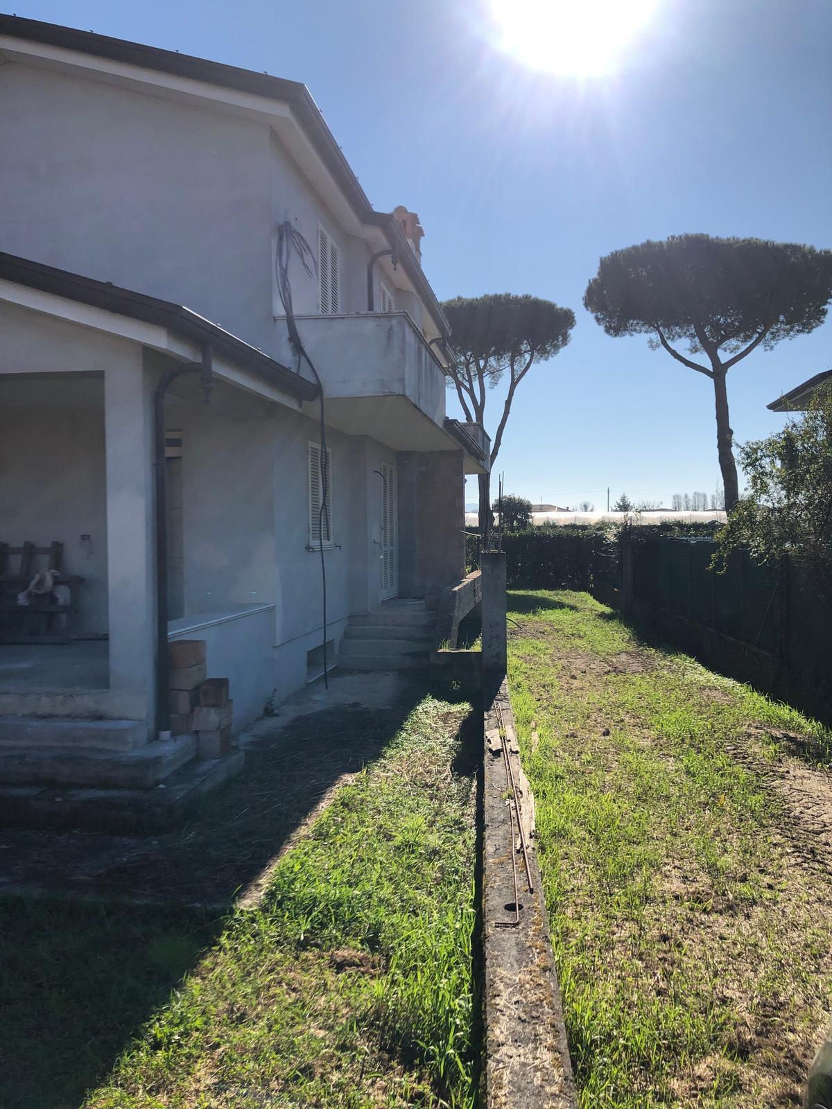 Villa Bifamiliare con giardino, Camaiore capezzano pianore
