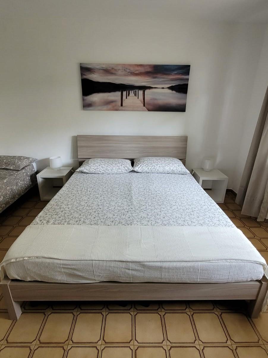 Trilocale arredato in affitto, Camaiore lido di