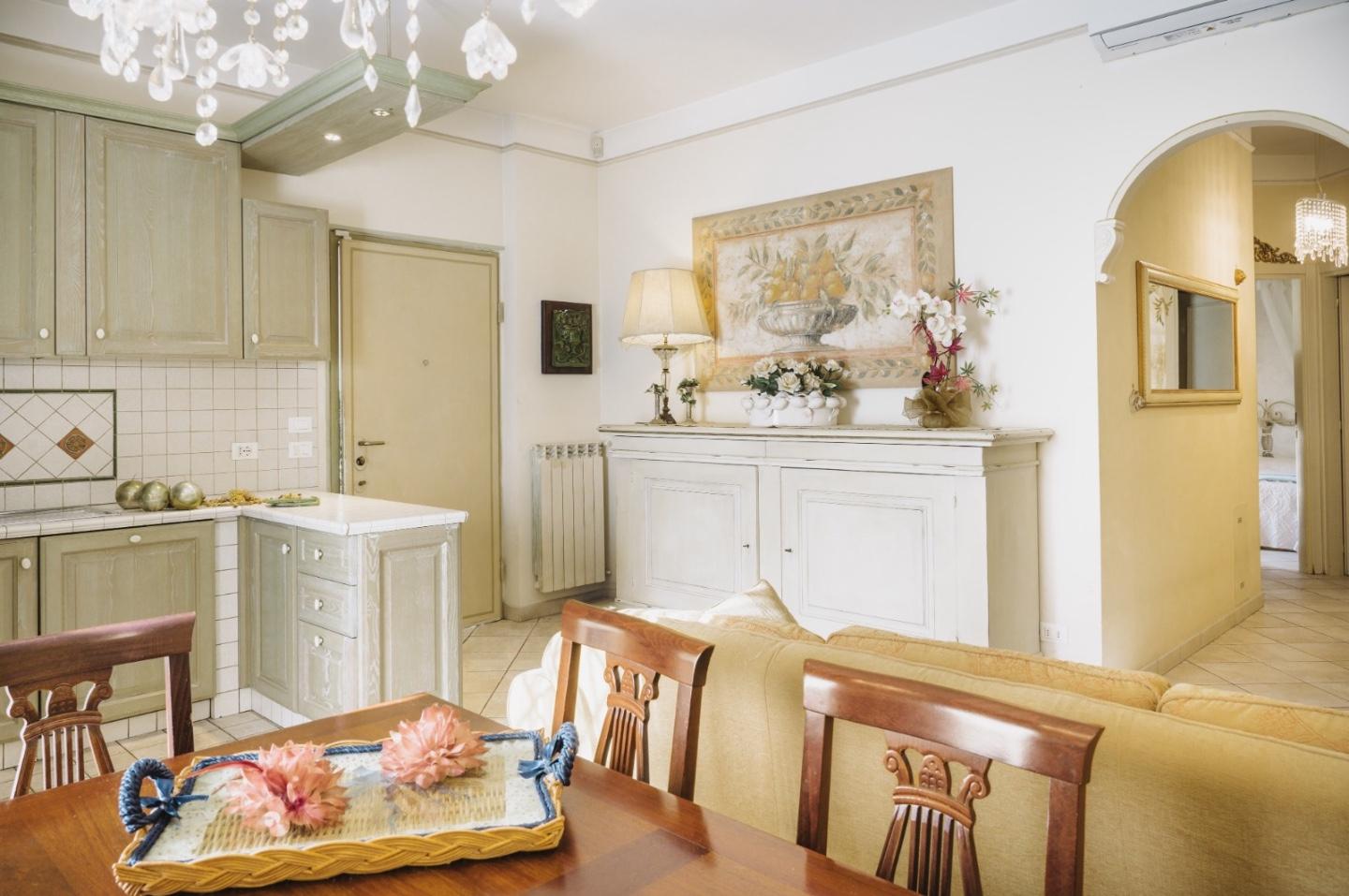 Appartamento arredato in affitto, Camaiore lido di