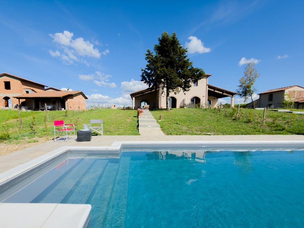 Rustico con giardino, Lajatico spedaletto