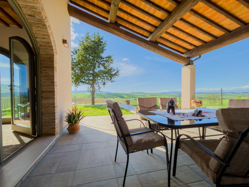 Rustico con giardino, Lajatico spedaletto