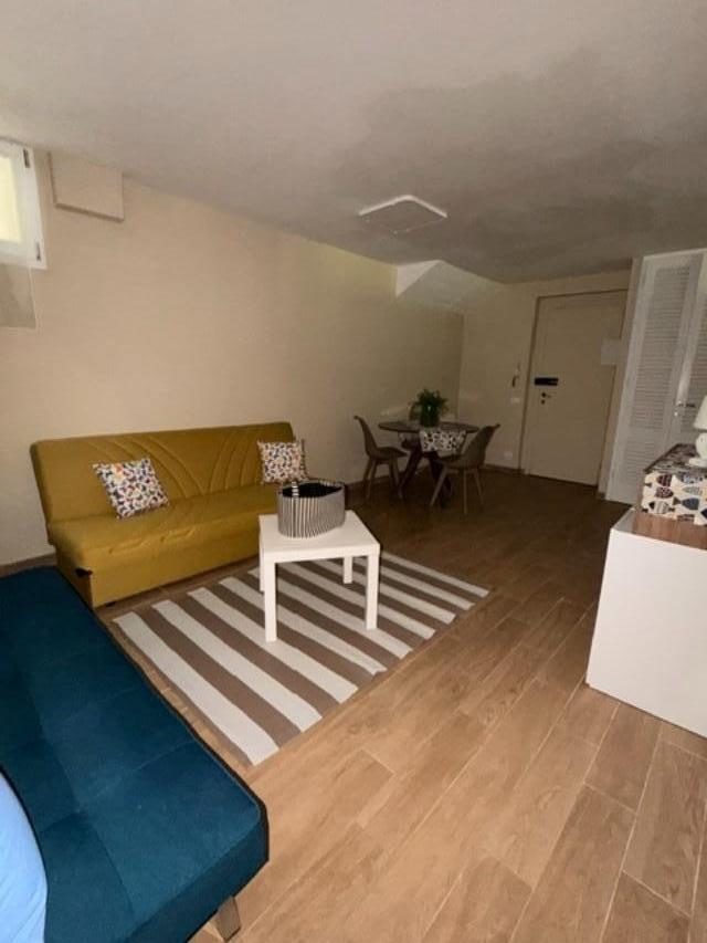 Trilocale in affitto, Camaiore lido di