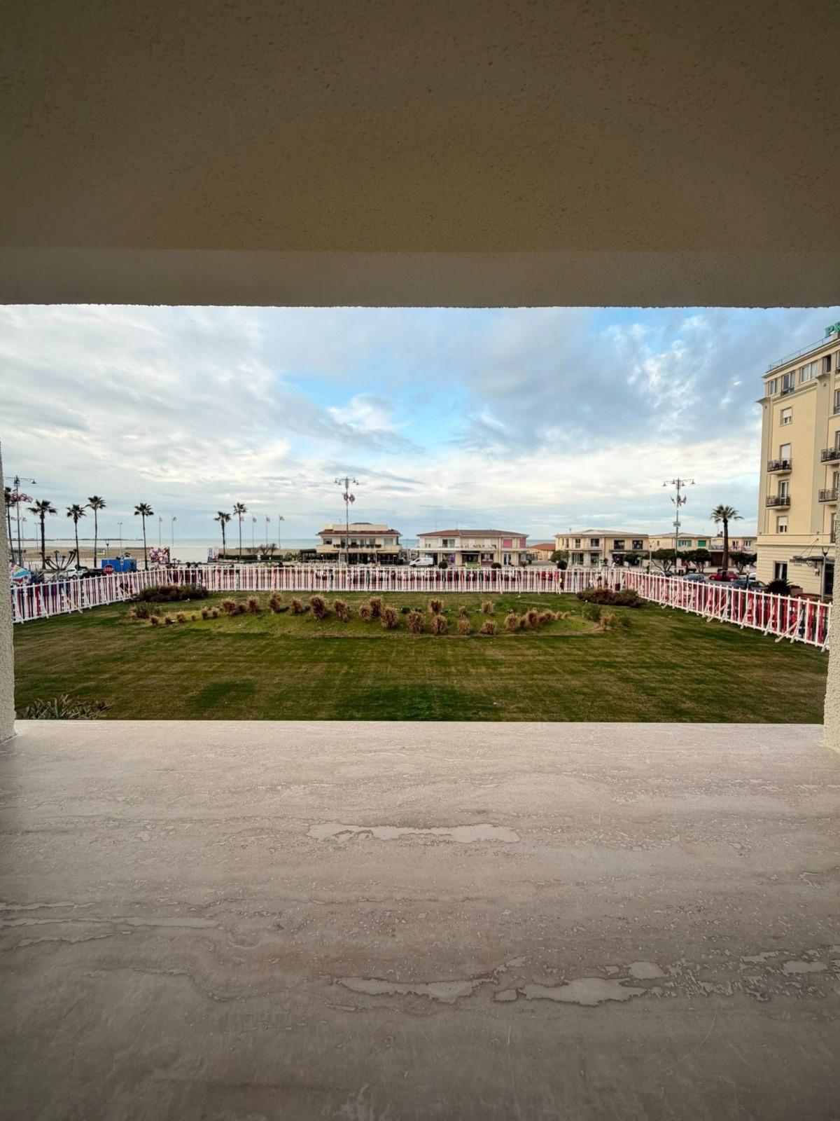 Bilocale arredato in affitto a Viareggio