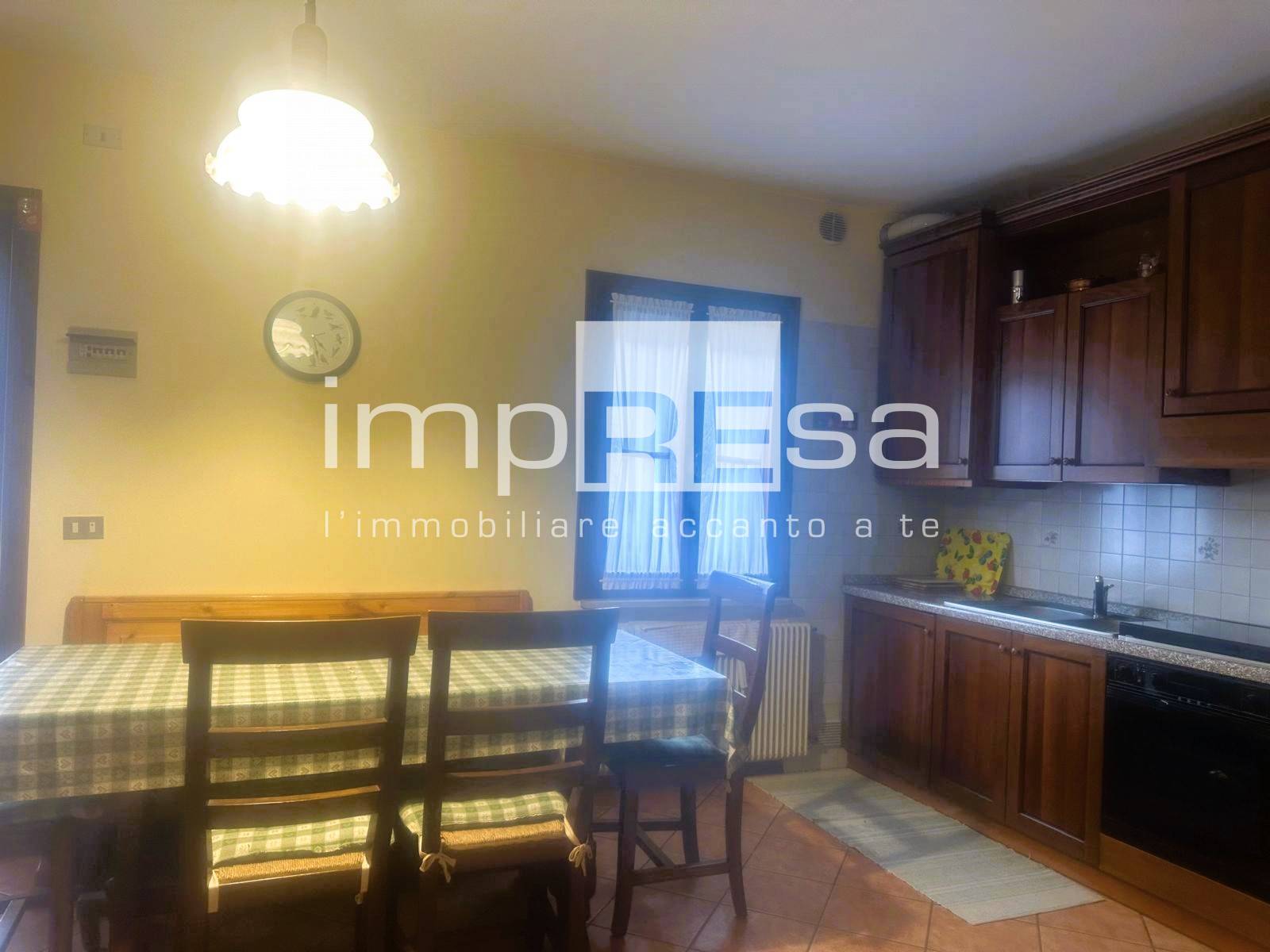 Appartamento in vendita a Valbrenta