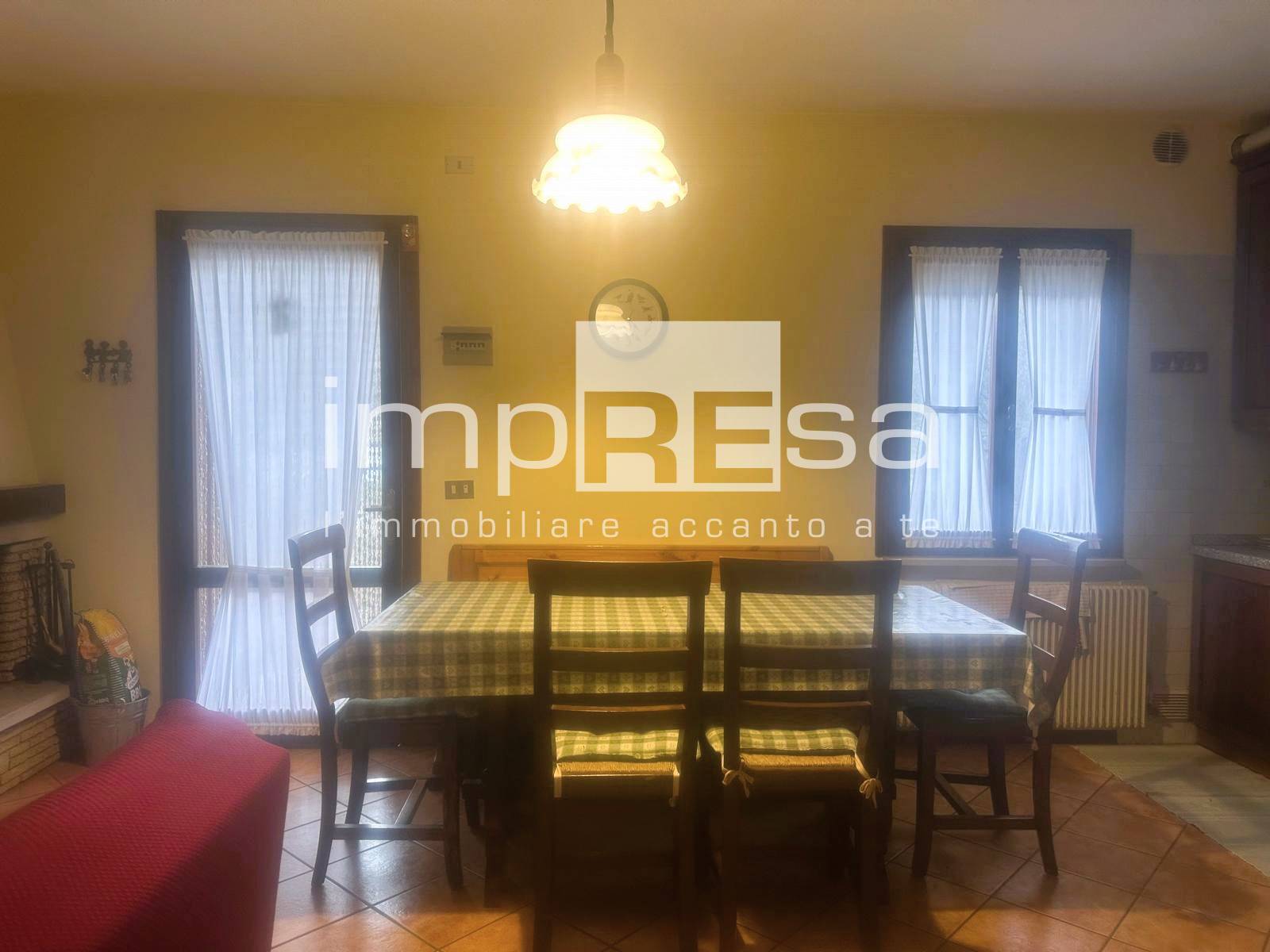 Appartamento in vendita a Valbrenta