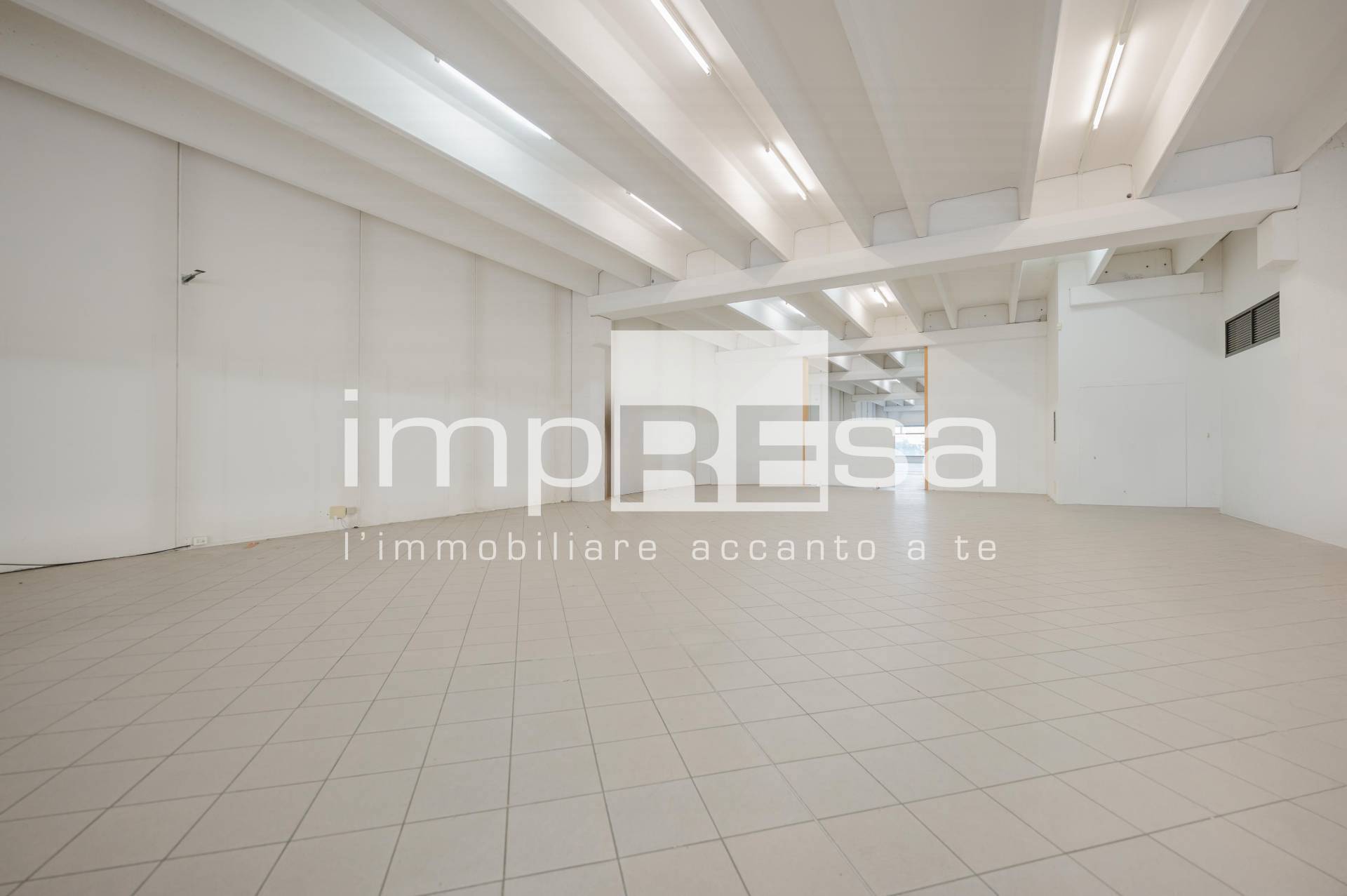 Locale commerciale in vendita a Mogliano Veneto