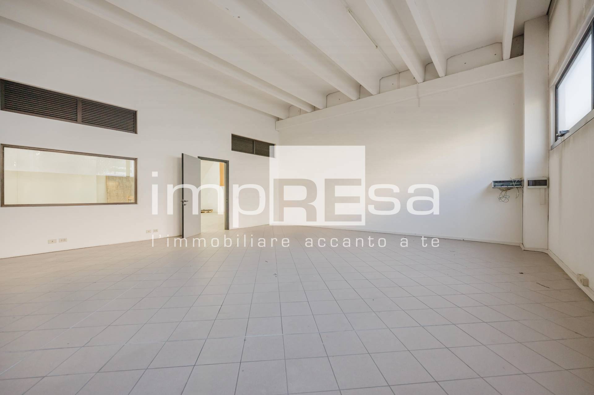 Locale commerciale in affitto a Mogliano Veneto