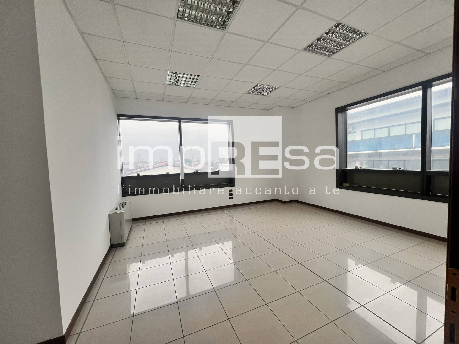 Ufficio in affitto a Marcon, Colmello