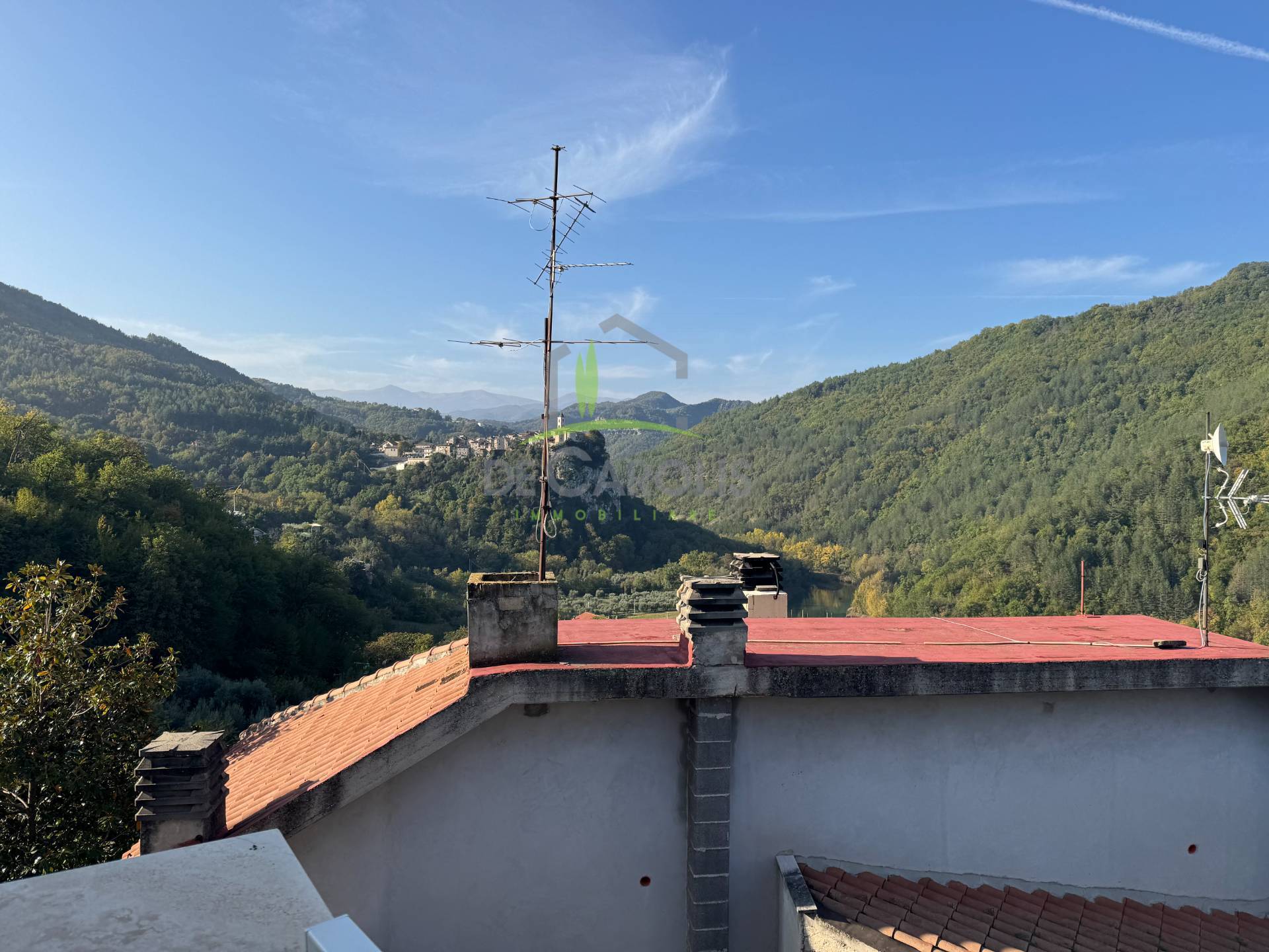 Casa singola in vendita a Ascoli Piceno, Castel Trosino