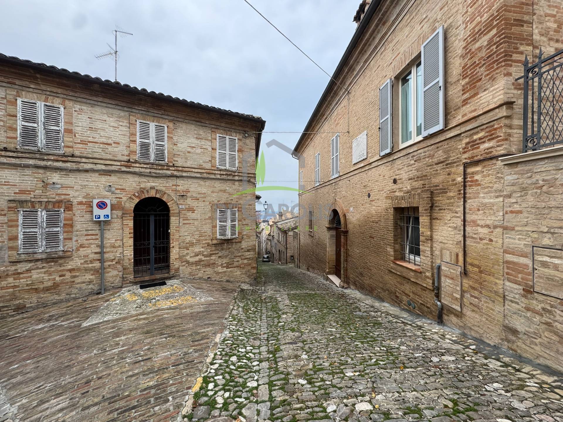 Cielo Terra in vendita a Fermo