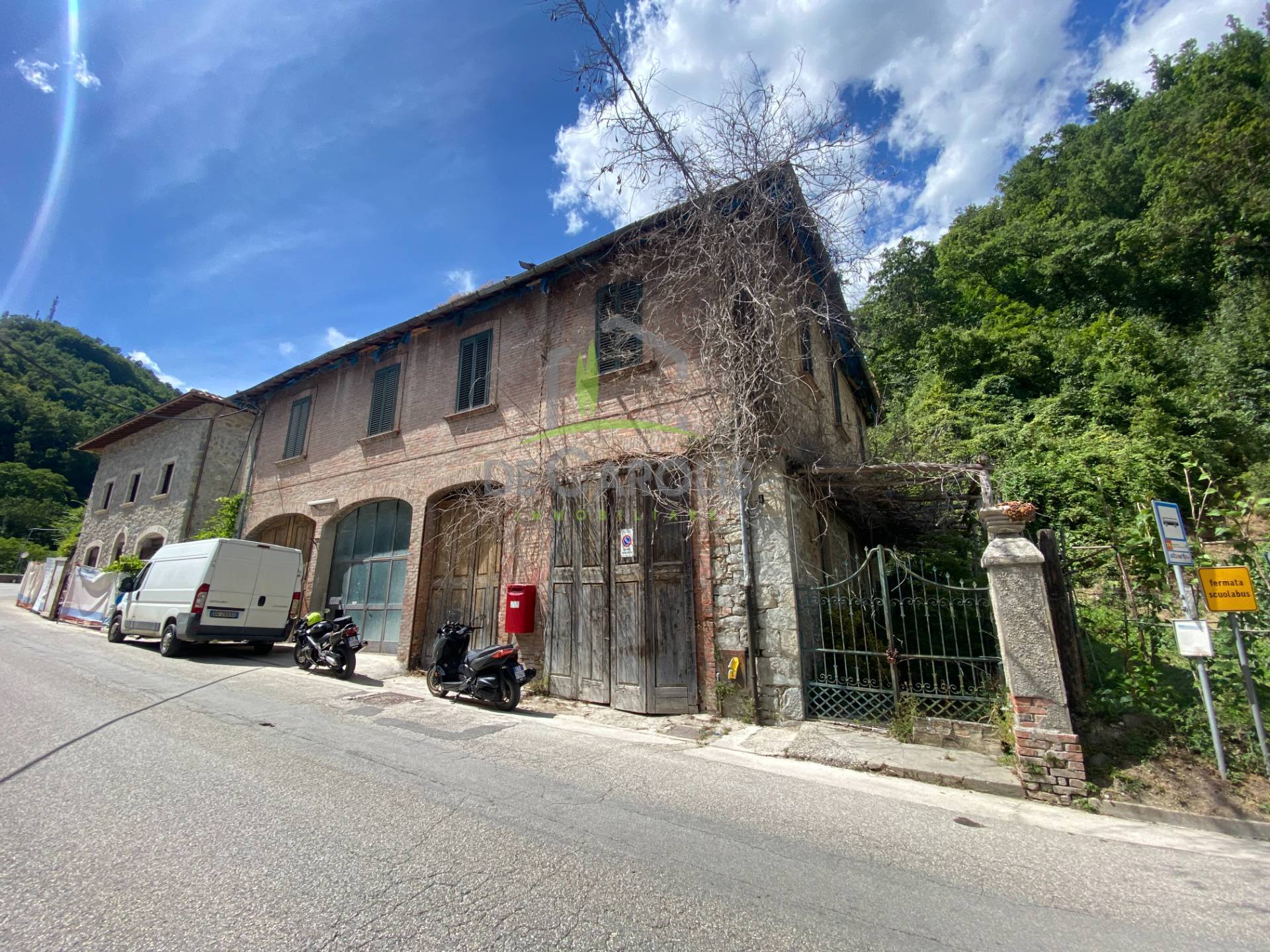 Casa singola in vendita a Arquata del Tronto