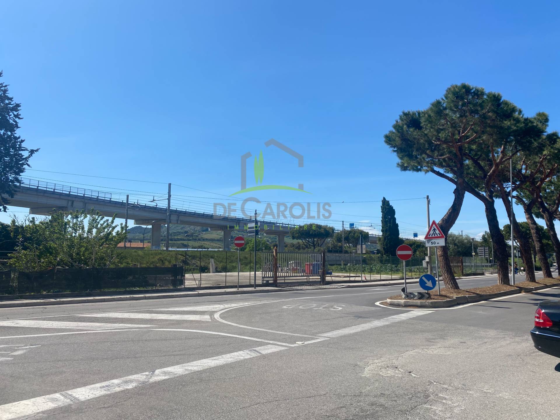 Posto auto coperto in vendita a San Benedetto del Tronto, Porto d'Ascoli