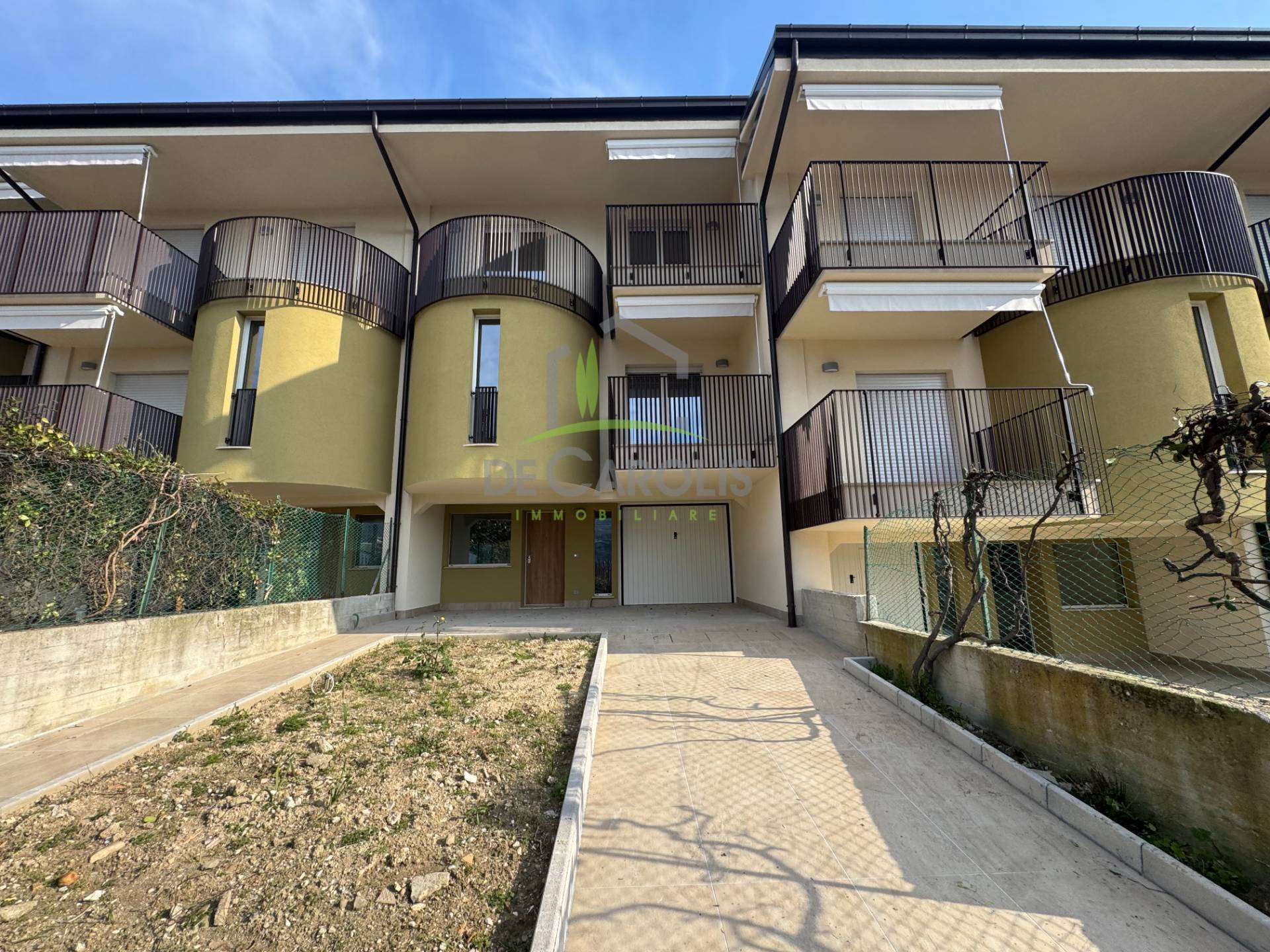 Villette a schiera in vendita a Ascoli Piceno, Monticelli