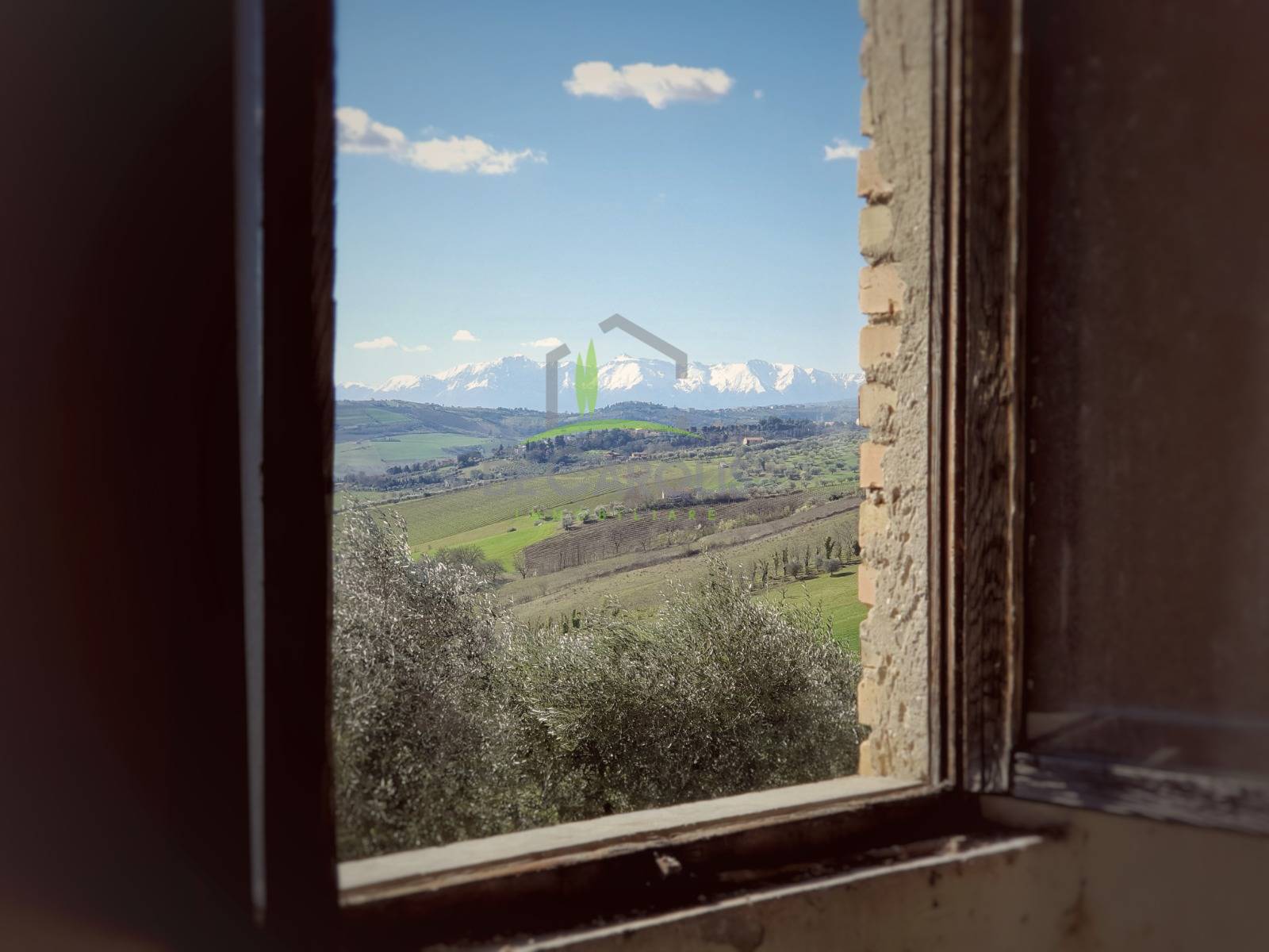 Casa singola in vendita a Castorano, Rocchetta