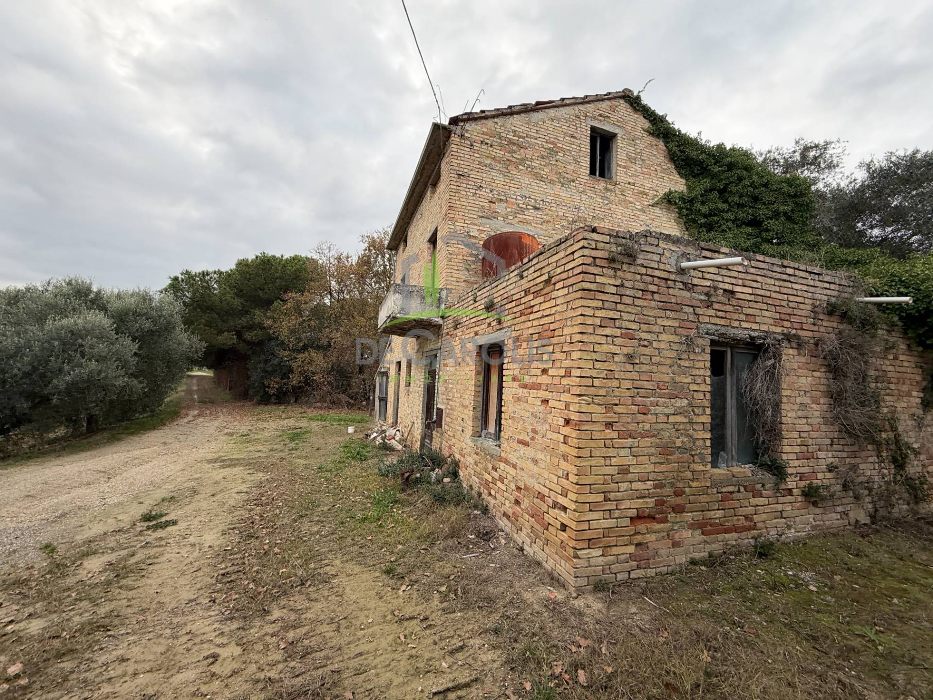 Casa singola in vendita a Castorano, Rocchetta