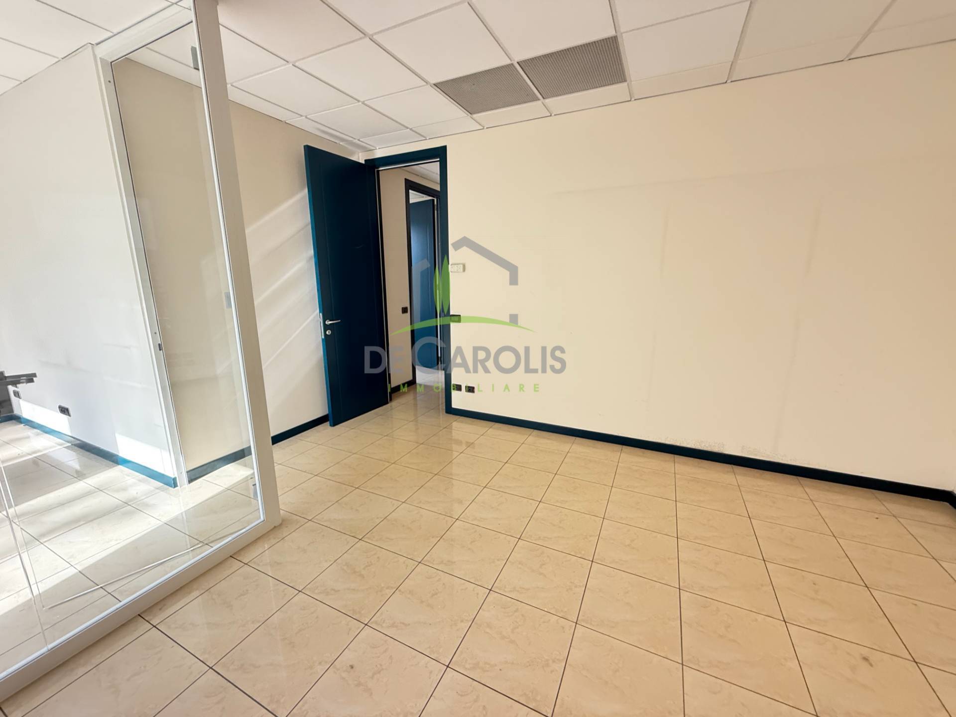 Studio/Ufficio in affitto a Ascoli Piceno, Lu Battente