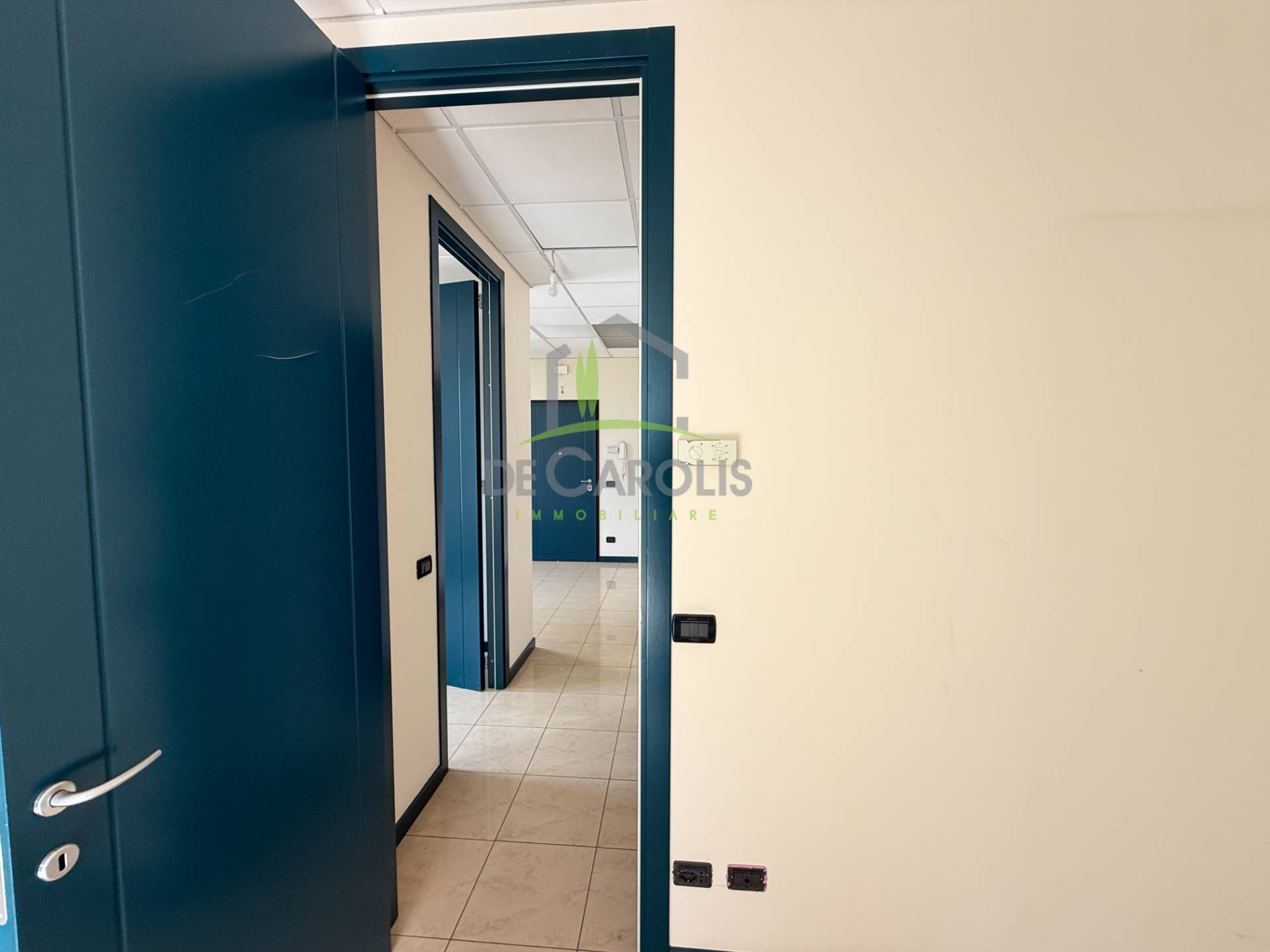 Studio/Ufficio in affitto a Ascoli Piceno, Lu Battente