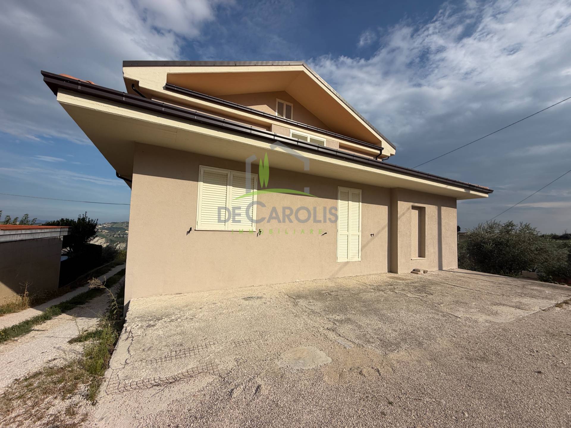 Appartamento in vendita a Castignano, Ripaberarda