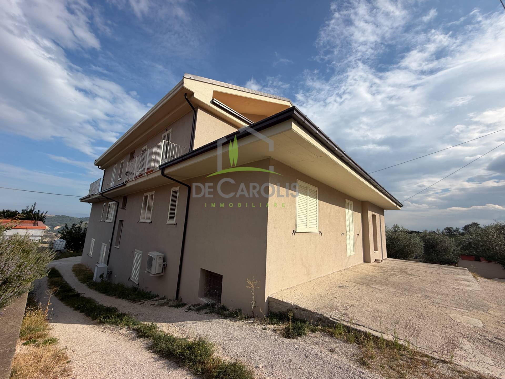 Appartamento in vendita a Castignano, Ripaberarda