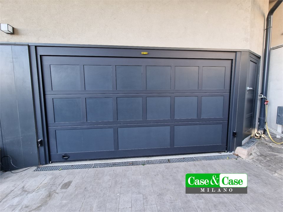 Villa classe A4 a Milano